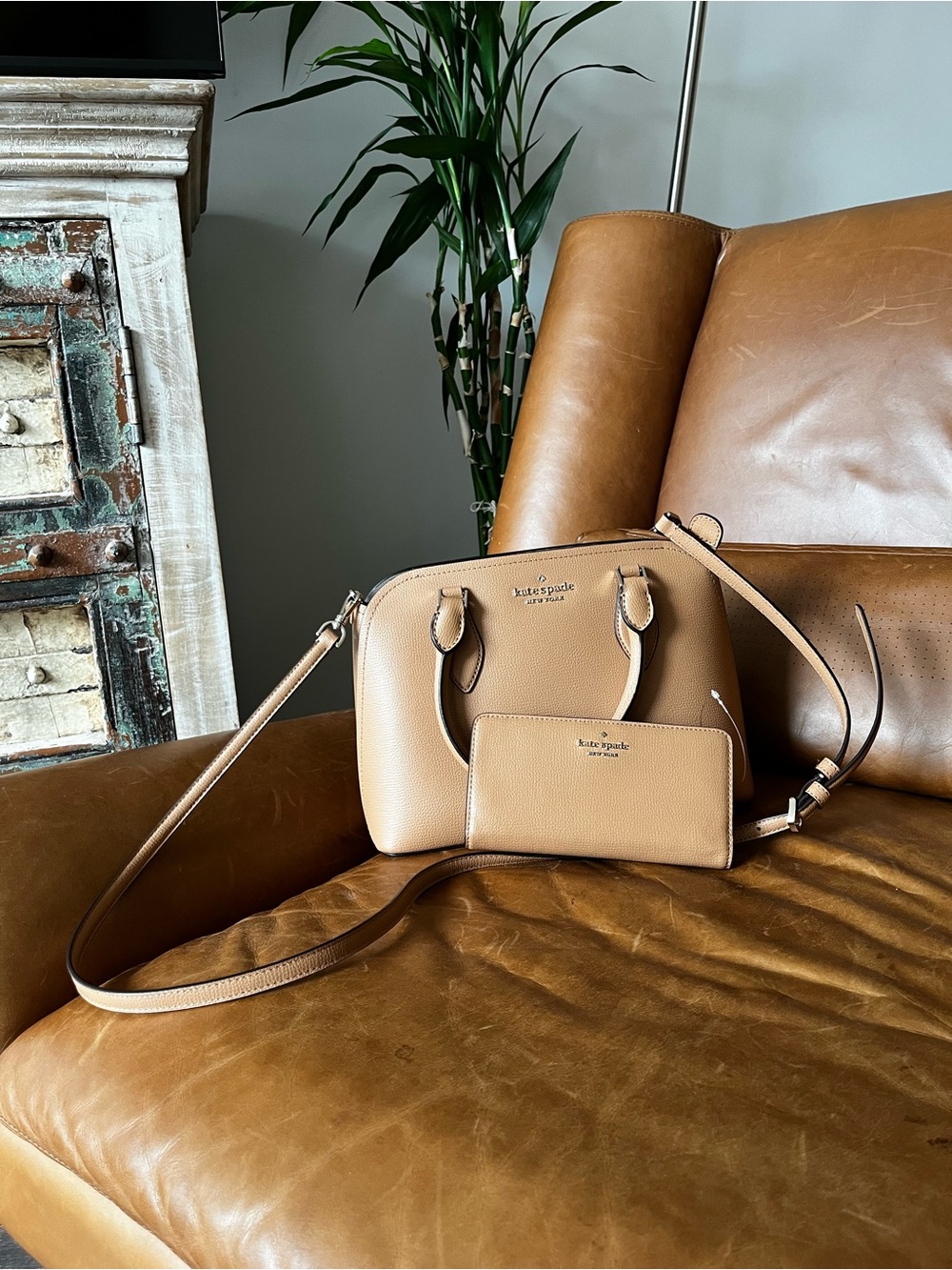 kate spade tan pebble leather crossbody satchel with matching wallet